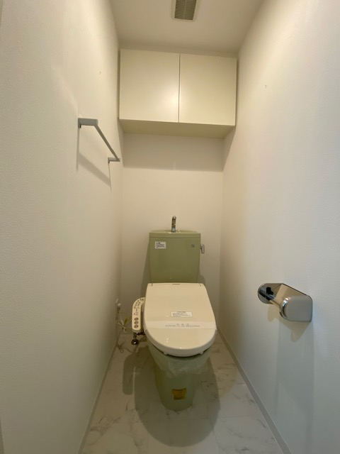 プライムアーバン日本橋茅場町1304号室 トイレ