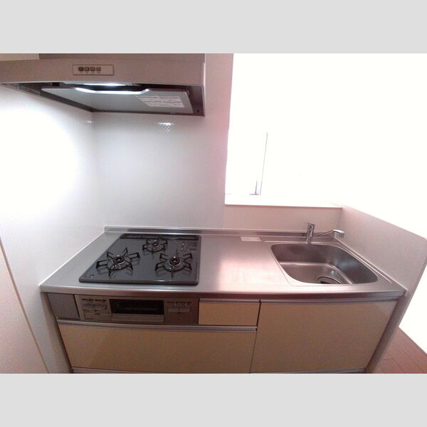 ベルセゾン 3口コンロ付キッチン