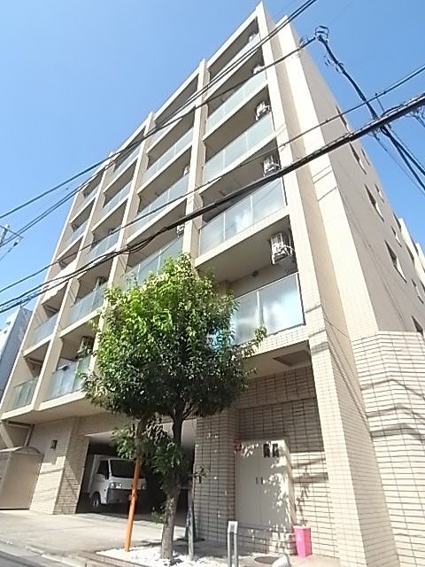 アバンセの外観画像