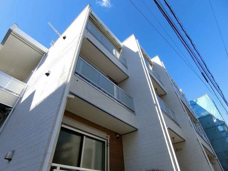 リブリ・ハートポートⅢ1階 外観