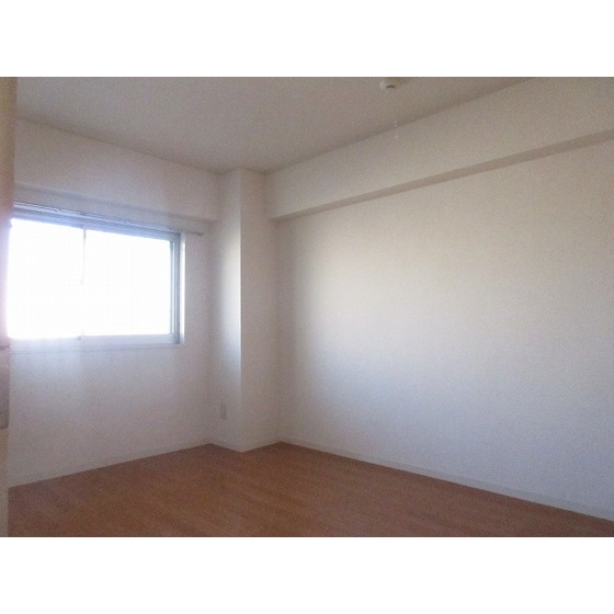 マンション国領 内観