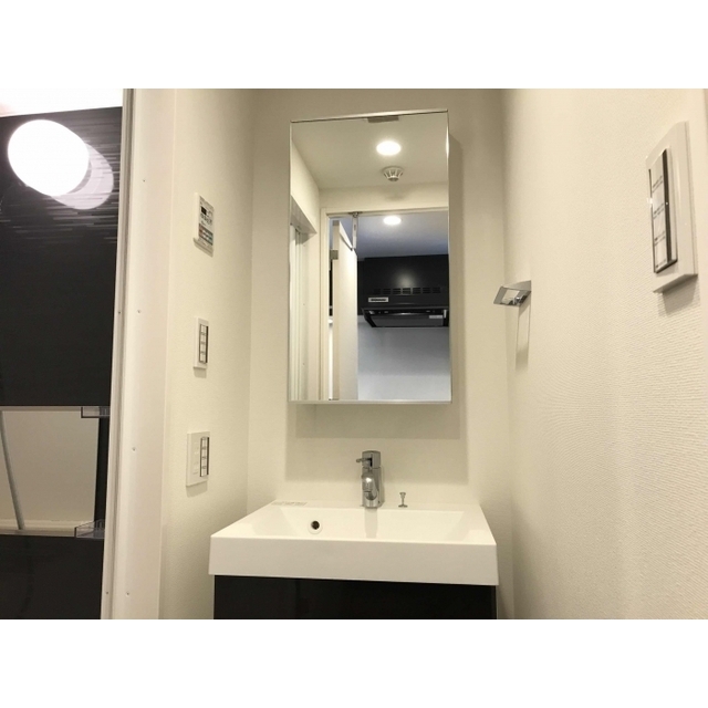 ルクレ上北沢ルネサンスコート0404号室 内観