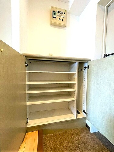 ライオンズマンション西が丘南 下駄箱　※2023年3月撮影の写真