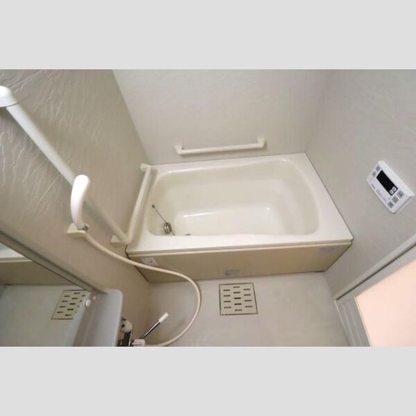 サンモール スクエア306号室 浴室