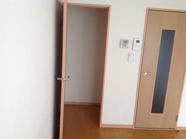 レオパレスエスポワール桜木町 内観