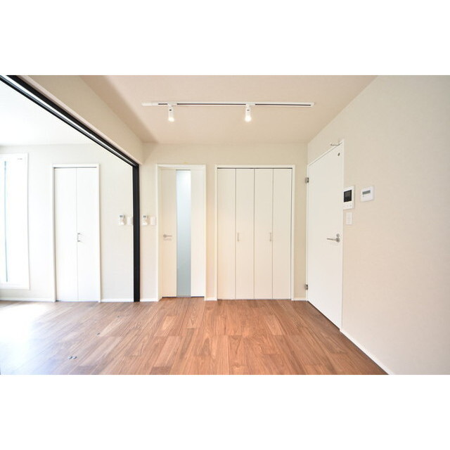 ウッドクレスト東高円寺レジデンス 内観