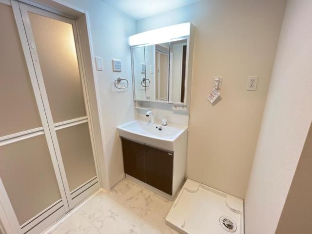 アドニス 洗髪洗面化粧台（イメージ）