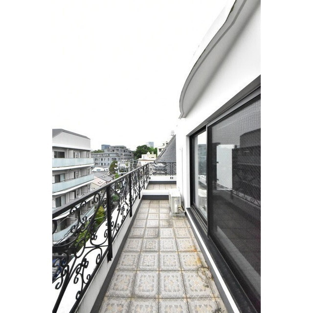 アズ信濃町レジデンス0401号室 内観