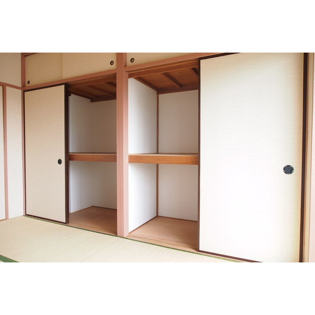 ラビアン花小金井301号室 大型収納あり