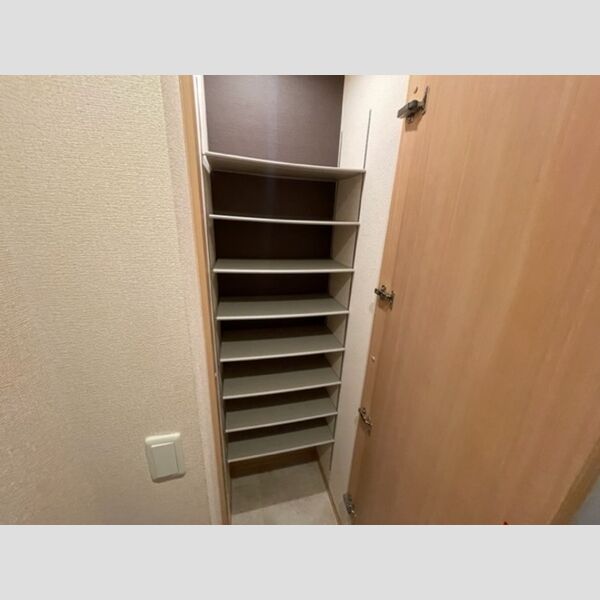 サン クラージュ202号室 シューズクローク