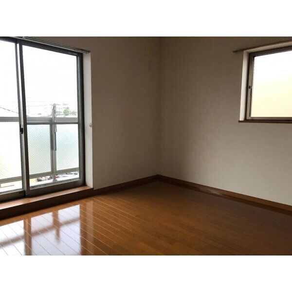 グランド・カオルⅠⅠ302号室 部屋その他