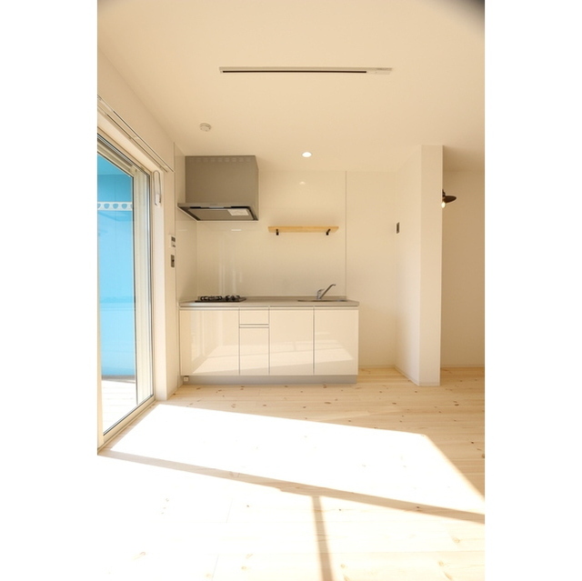 ＬＡＩＤ ＢＡＣＫ ＴＥＲＲＡＣＥ キッチン