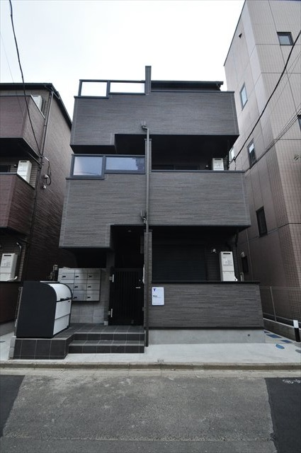 Ｎｉｎａ3階 外観