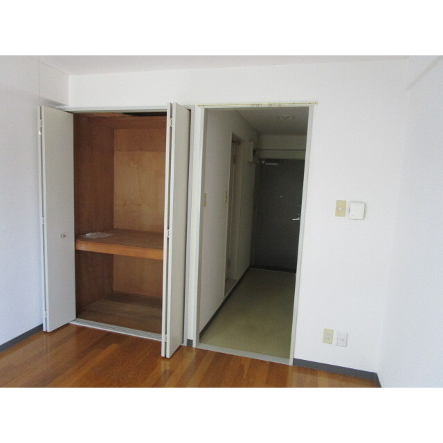 FLATS NISHIYAMA 収納