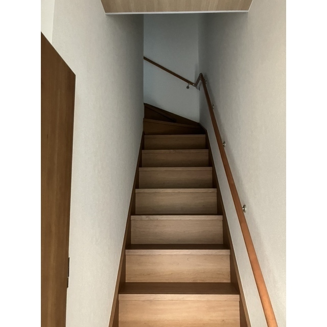 グランソフィア上福岡202号室 玄関