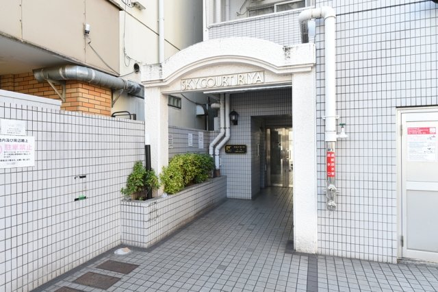 スカイコート入谷3階 エントランス