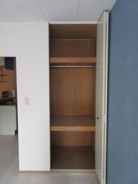 ハイムセレステ0102号室 収納