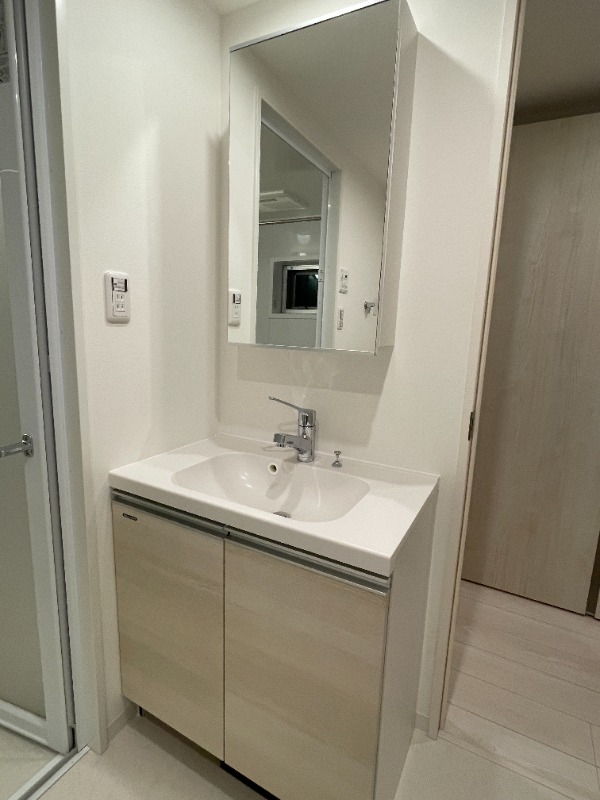 CREALpremier目黒4階 同建物別部屋の参考画像