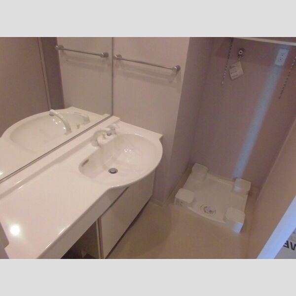 オーチャードK205号室 洗面