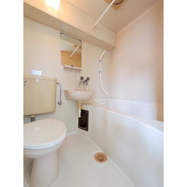 国立ヒルズ 内観