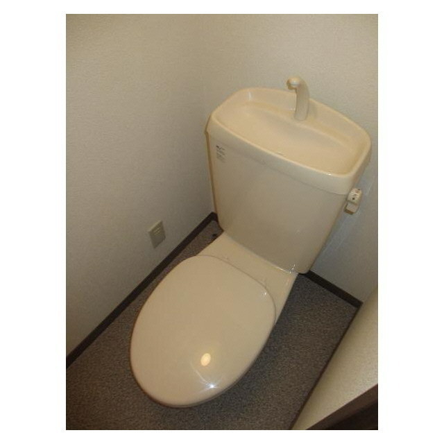 アムール マルシェ 内観