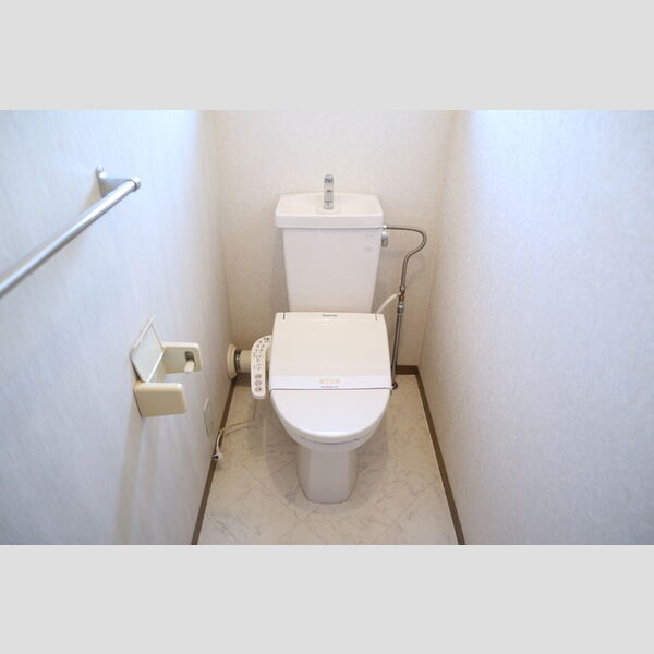 ハックベリー　Ⅱ201号室 温水洗浄便座