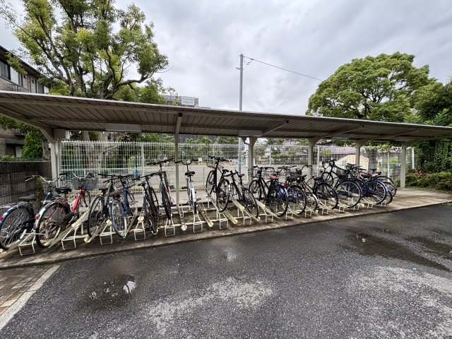 グランヴィラ西船橋0408号室 駐輪場