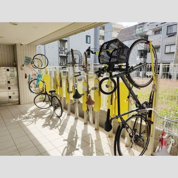 le Cap Estel 駐輪場