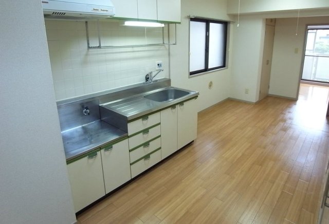 ネクサス巣鴨 リビング