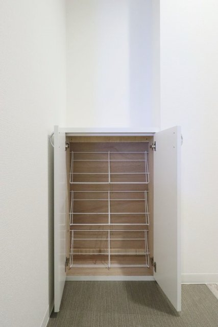 ＧＬＩＣＩＯＮ竹ノ塚5階 靴入