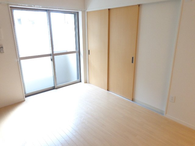 Ｆｒａｎｇｉａ（フランジア） 洋室