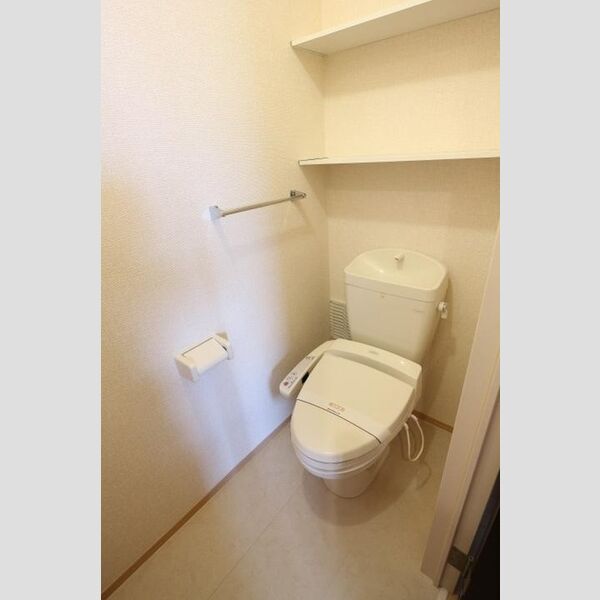 フローラル　C 温水洗浄暖房便座