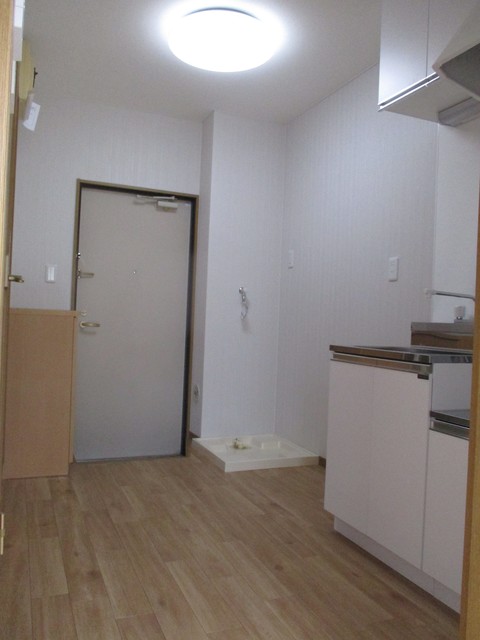 エスポワール井上0201号室 玄関