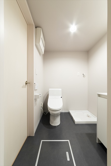 サンティエ袋山2階 トイレ