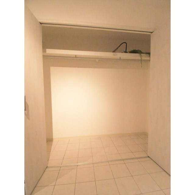 ＬＥＧＡＬＡＮＤ都立大学Ⅱ 内観