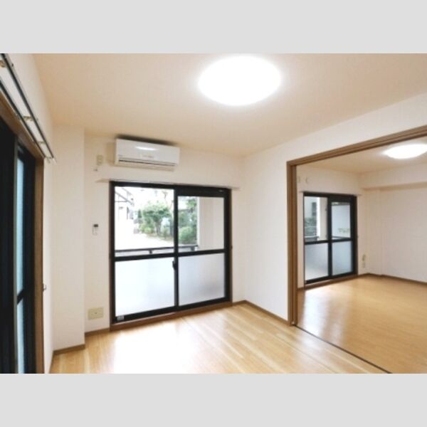 ル・モンテスト　F101号室 南側洋室　6.3帖