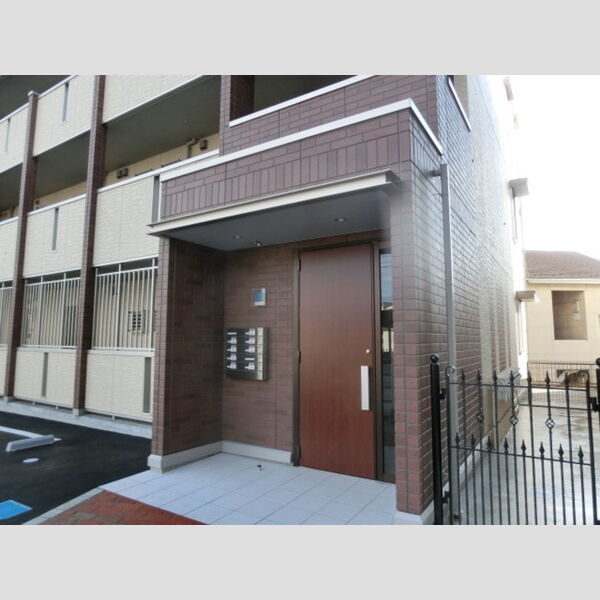 フリージア ヒルズ205号室 エントランス