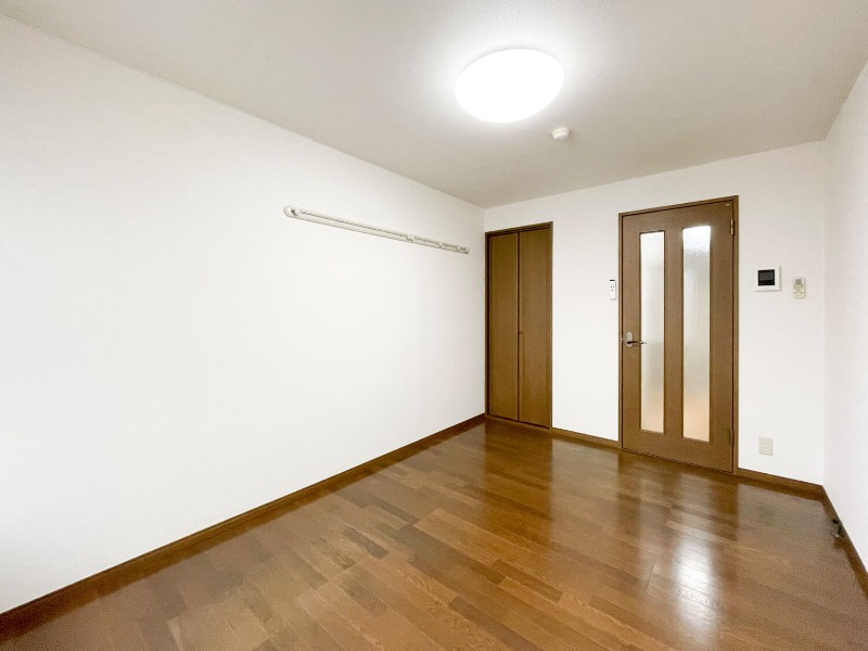 メイプルリーフ1階 リビング