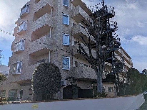 アンバサダー調布の外観画像