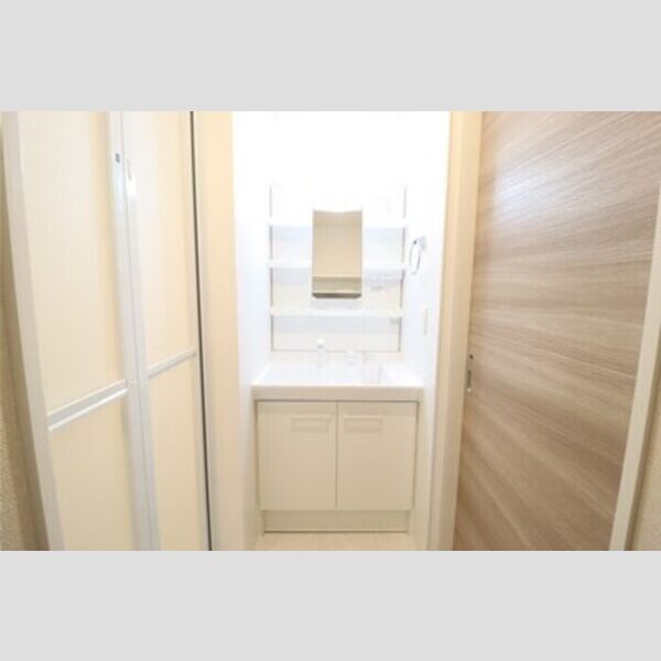 イースト・ヴィラ　Ⅱ 洗髪洗面化粧台