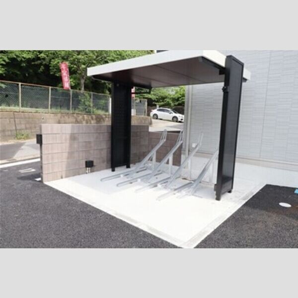 D-room畑沢B106号室 駐輪場