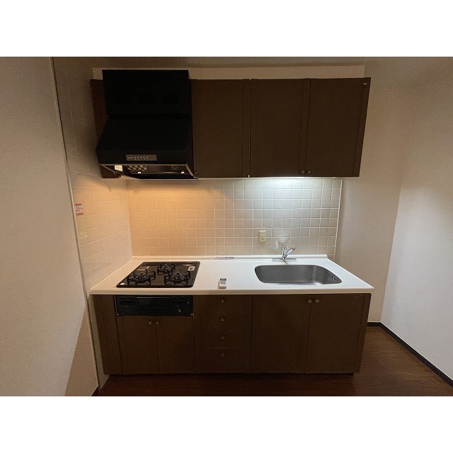 クリオ辻堂参番館0102号室 キッチン