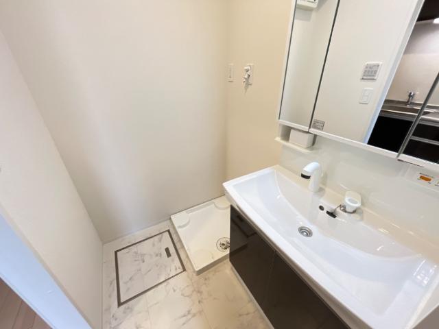 ウィング 洗髪洗面化粧台