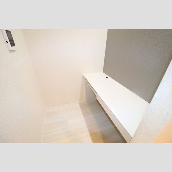 ル・グランⅢ103号室 ワークスペース