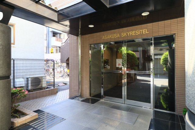 浅草スカイレジテル エントランス