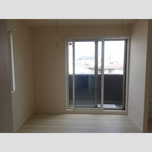 ルミナーレ(大和田新田PJ)303号室 LDK