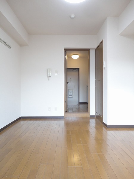 ルーブル新宿西落合Ⅱ リビング