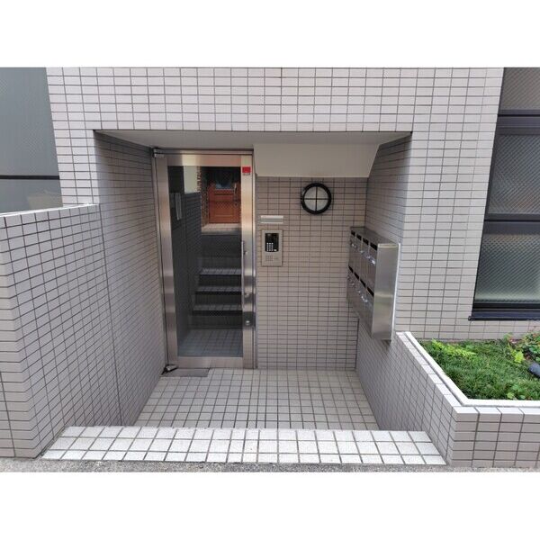 コトータカハシ エントランス