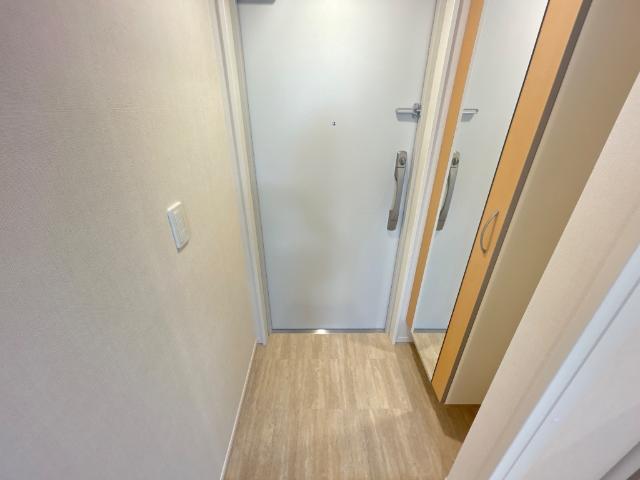 ハイムマルセン日野403号室 玄関