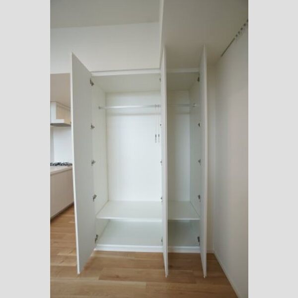 プライムメゾン森下WEST211号室 収納